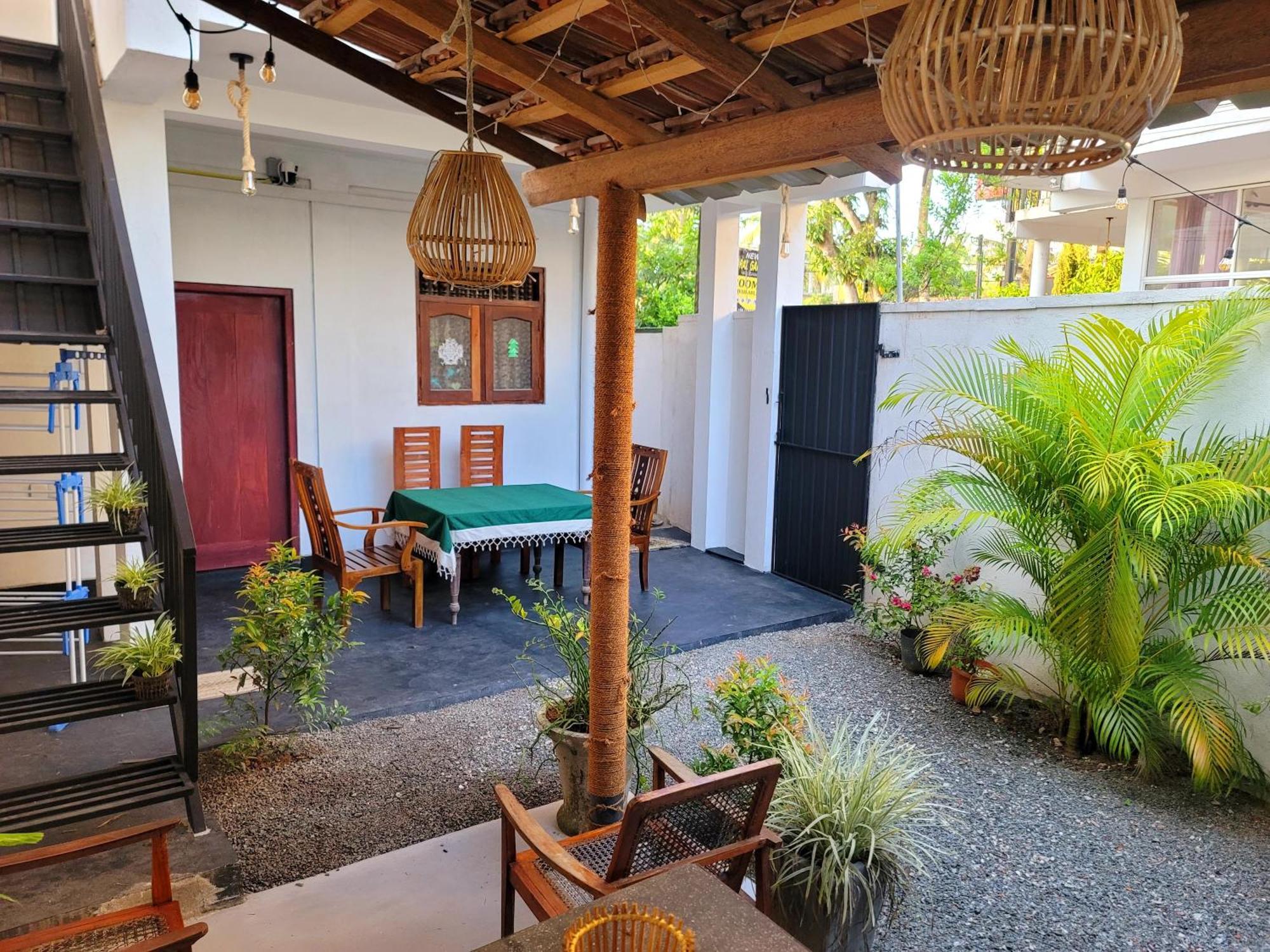 New Coral Garden Weligama Hotel Bagian luar foto